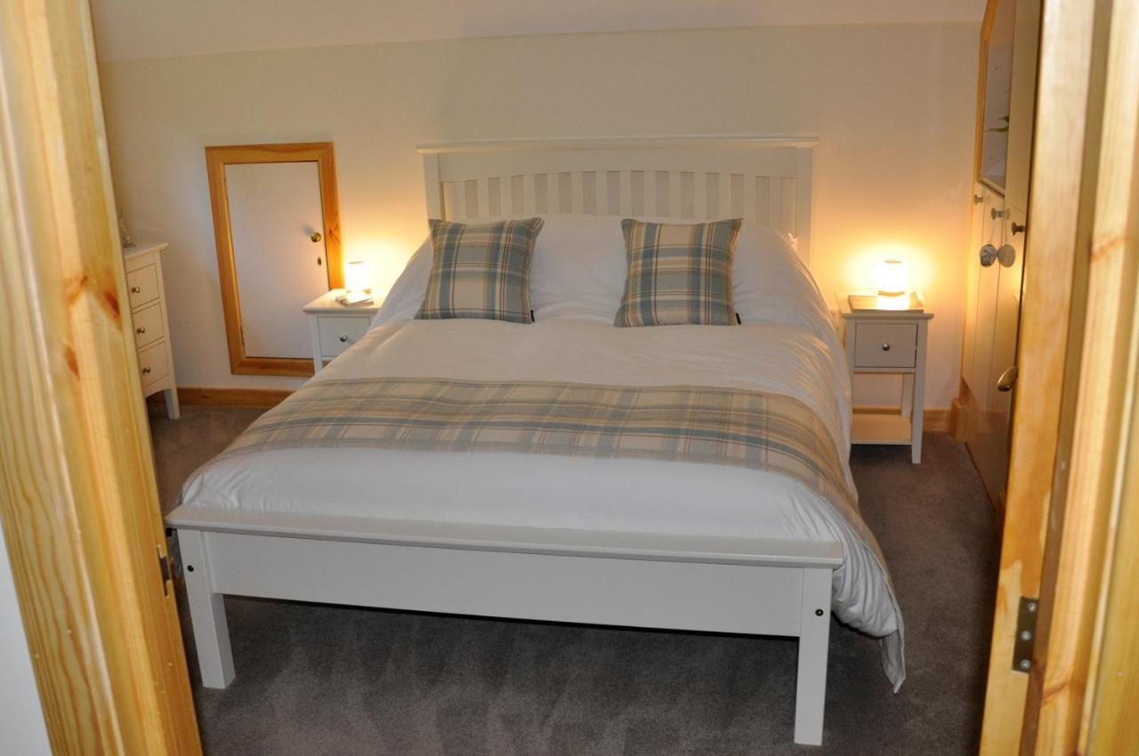 Upper Leanassie Villa Beauly Bagian luar foto