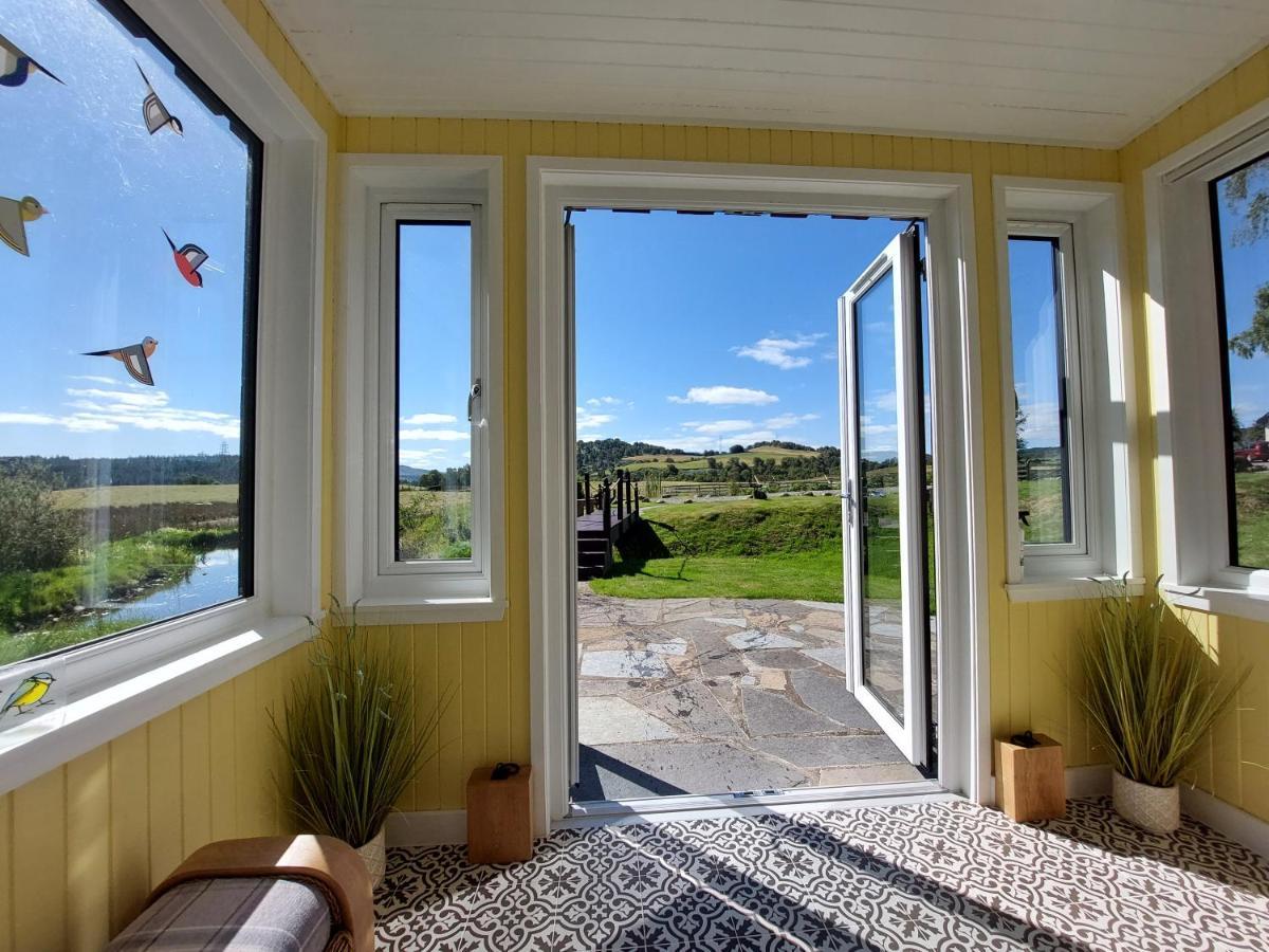 Upper Leanassie Villa Beauly Bagian luar foto