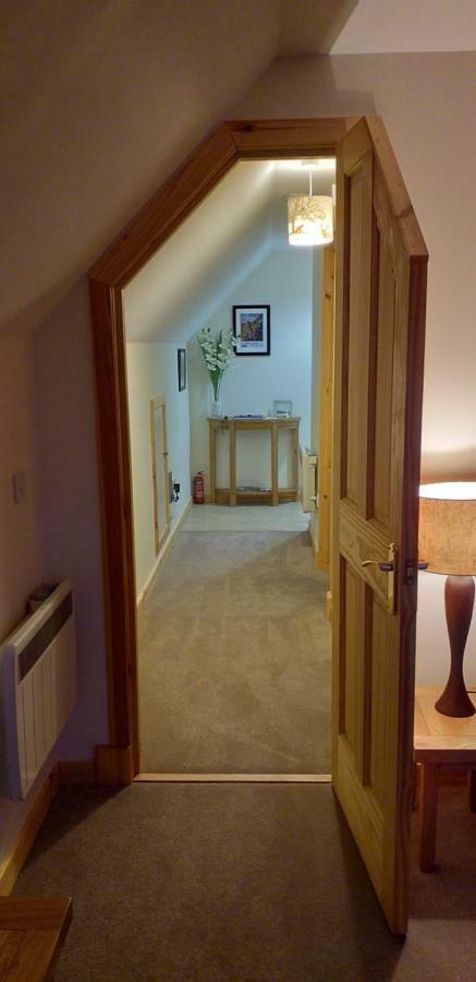 Upper Leanassie Villa Beauly Bagian luar foto