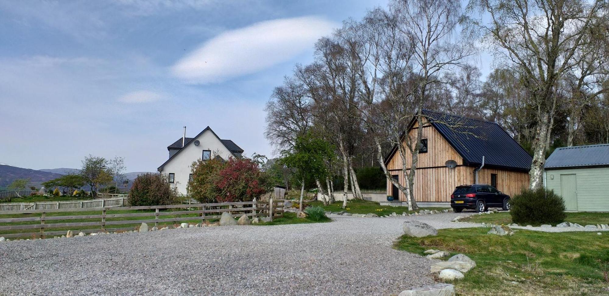 Upper Leanassie Villa Beauly Bagian luar foto